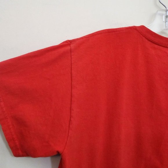 Ripple Junction Elf OMG Santa graphic short sleeve t-shirt unisex size medium - Picture 4 of 6